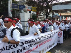 Seribuan Pekerja Tolak Penjualan Aset Pertamina