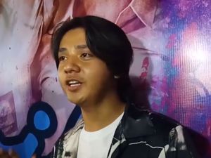 Suka Duka Para Pemain Saat Syuting Film Rompis Suka Duka Para Pemain Saat Syuting Film Rompis