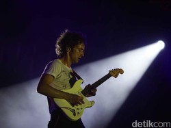 Ceria Bersama Albert Hammond Jr. di We The Fest 2018