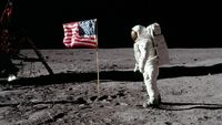 Deretan Fakta Pendaratan Bulan di Film First Man