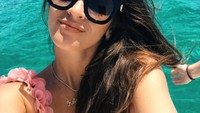 Natalia Loewe merupakan istri dari Alisson Becker, yang baru saja pindah dari AS Roma ke Liverpool. Natalia pula yang membuat Alisson mantap pindah ke Inggris. (Foto: Instagram @natalialbecker)