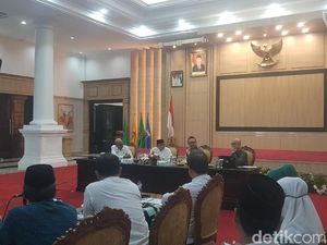 Saran KPK: Integrasi JKN dengan Berobat Gratis Modal KTP di Banten Saran KPK: Integrasi JKN dengan Berobat Gratis Modal KTP di Banten