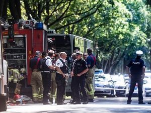 Penumpang Bus di Jerman Diserang Pria Berpisau, 14 Orang Terluka