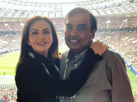 Mukesh Ambani dan istrinya, Nita Ambani/