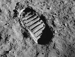 Debu Bulan Ternyata Mematikan untuk Manusia