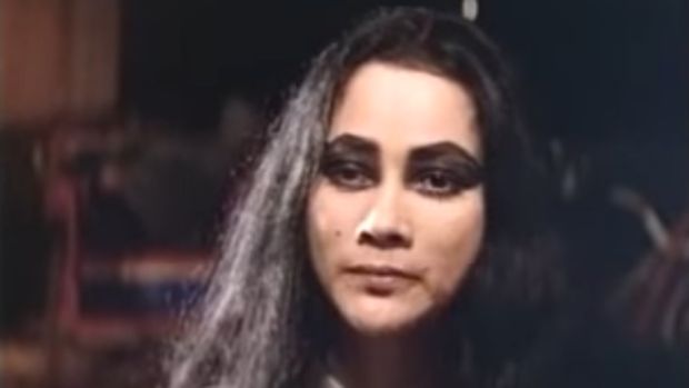 Ini Perbedaan Suzzanna Zaman Dulu dengan Luna Maya (Suzzanna) Zaman Kini