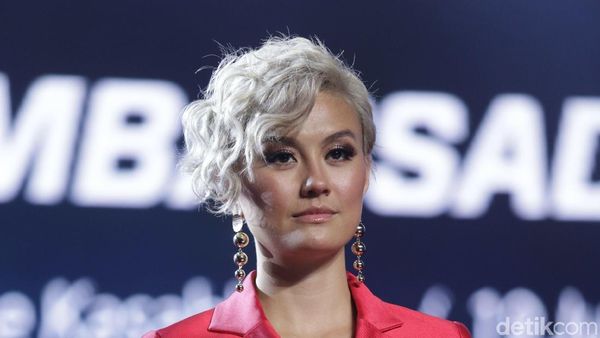 Agnez Mo Tak Mau Bahas soal Pacar Baru