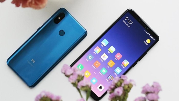 Mi Max 3 jadi seri terakhir di lini Mi Max yang diluncurkan Xiaomi. Ia dimatikan bersama lini Mi Note. Foto: Sina Mobile Mi Max 3 jadi seri terakhir di lini Mi Max yang diluncurkan Xiaomi. Ia dimatikan bersama lini Mi Note. Foto: Sina Mobile