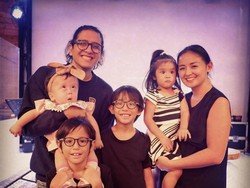Serunya Punya Empat Anak, Joanna Alexandra Akui Kebobolan