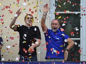 Pesta Juara Dunia Griezmann di Kampung Halaman