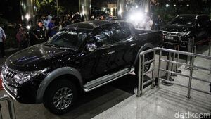 Ini Penampakan 2 Mobil Milik Wahid Yang Ditahan KPK