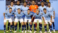 Mahrez tampil sebagai starter saat City menghadapi Dortmund di ajang International Champions Cup yang dilangsungkan di Soldier Field, Chicago, Amerika Serikat, Sabtu (21/7/2018) pagi WIB.  Foto: John Gress/Reuters