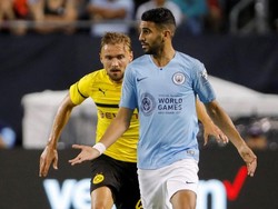 Musim panas ini Manchester City memecahkan rekor transfer klub setelah memboyong Riyad Mahrez dari Leicester City seharga 60 juta pound sterling. (Foto: John Gress/Reuters)