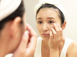 Bun, Ini Tips Kencangkan Kulit Wajah yang Terlihat Mengendur