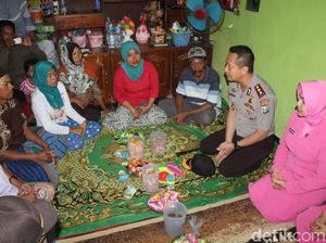 Keluarga Korban Kapal Tenggelam di Jember Dapat Santunan
