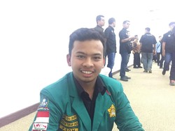 Gembiranya Naufal Dapat Beasiswa karena Hafal Alquran 30 Juz