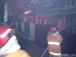 Rumah Pengusaha Kayu Terbakar, Sumber Api Masih Diselidiki