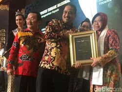 Perjalanan Karir Risma: Kepala Bappeko, Wali Kota hingga Diisukan Menteri