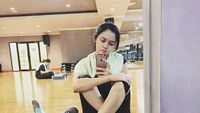 Duh! Cantik Banget Sih Istri Eza Gionino yang Lagi Basah Keringat