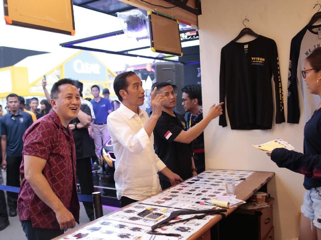 Di WTF 2018, Jokowi Sebut Industri Kreatif Punya Potensi yang Besar Di WTF 2018, Jokowi Sebut Industri Kreatif Punya Potensi yang Besar