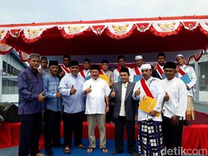 Ketika Ratusan Warga Binaan Lapas Garut Jadi Santri