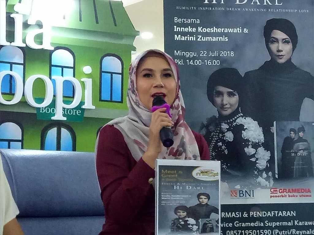 Marini Zumarnis Jalani Meet and Greet Sendiri Tanpa Inneke Koesherawati