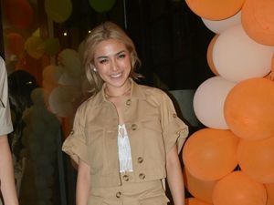 Ditanya Richard Kyle, Lutut Jessica Iskandar Lemas