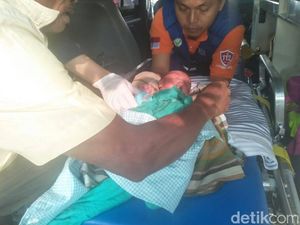 Biadab, Bayi Laki-laki Dalam Kardus Ini Dibuang di Pasar Loak