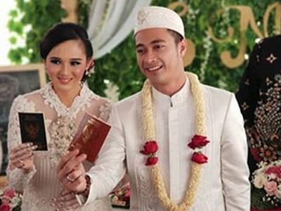 Momen Bahagia Eza Gionino Nikah Meski Tanpa Restu Ibunda