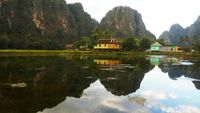 Foto: Karst Rammang-rammang yang Semakin Hits