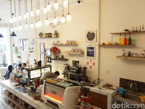 Kafe Instagenik Ini Bisa Jadi Tempat Nongkrong Sambil Santai