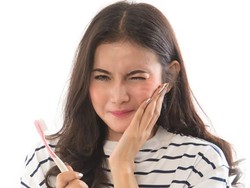 Gigi Sensitif Tapi Hobi Makan Es Krim? Pakai Pasta Gigi Sensodyne