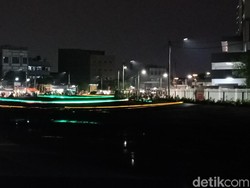 Sudah Ditutup Waring, Bau dari Kali Item Masih Tercium