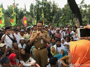Diminta Tak Maju ke Pilpres, Anies Temui Pendemo