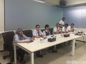 PT KCI: Kami Terpaksa Jual Tiket Kertas Rp 3.000