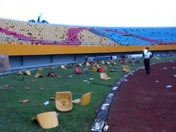 Saat Stadion Jakabaring Porak Poranda Jelang Asian Games