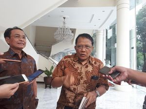 Peneliti CSIS Sepakat Gugatan Syarat Cawapres: Sekarang Ribut Semua Peneliti CSIS Sepakat Gugatan Syarat Cawapres: Sekarang Ribut Semua