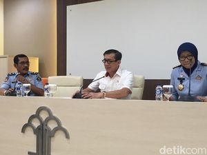 Menkum HAM Gelar Konpers Bahas OTT Sukamiskin Menkum HAM Gelar Konpers Bahas OTT Sukamiskin