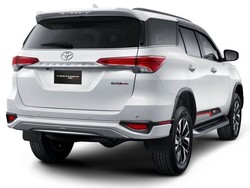 Fitur di Toyota Fortuner Bikin Berkendara Jadi Lebih Aman dan Nyaman