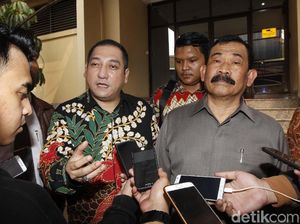 Video Eks Danjen Kopassus Ditangkap Terkait Penyelundupan Senjata Video Eks Danjen Kopassus Ditangkap Terkait Penyelundupan Senjata