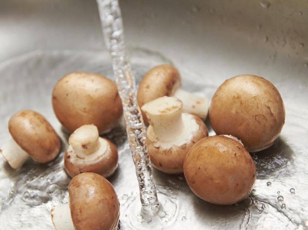 Catat! Sebelum Dimasak, 6 Bahan Makanan Ini Sebaiknya Tidak Dicuci Catat! Sebelum Dimasak, 6 Bahan Makanan Ini Sebaiknya Tidak Dicuci