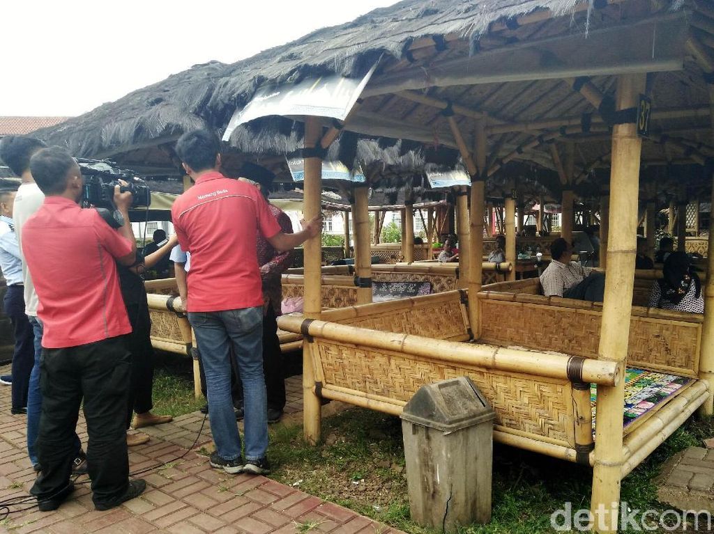 Video Detik-detik Pembongkaran Saung Elite di Lapas Sukamiskin Video Detik-detik Pembongkaran Saung Elite di Lapas Sukamiskin