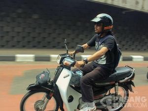 Di Jalanan Indonesia Masih Banyak Motor Jadul Wara-wiri