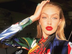 Tren Pose Selfie Sakit Kepala Bikin Netizen Marah, Ini Sebabnya