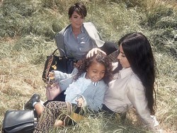 Cerita Anak Kim Kardashian Berjalan di Catwalk Pertama Kali