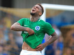 Brighton & Hove Albion memecahkan rekor transfer klubnya ketika menggelontorkan 14 juta pound sterling demi menebus Jurgen Locadia dari PSV pada Januari 2018. (Foto: Marc Atkins/Getty Images)