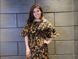 Disebut Terlalu Kurus, Nindy: Senyumin Aja Say!