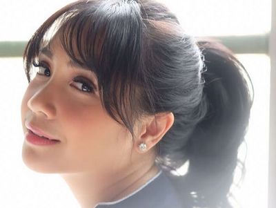 Daebak! Nagita Slavina Lucu Banget Berponi Tipis