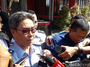 Plh Kalapas Sukamiskin: Fuad Amin di RS Borromeus Plh Kalapas Sukamiskin: Fuad Amin di RS Borromeus