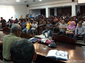 Pedagang Ramai-ramai Minta Harga Ayam Turun dan Pasokan Lancar